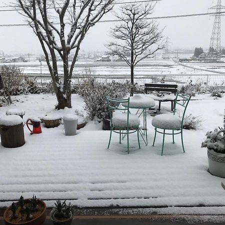 ヨーコのお宿 わくわく Toyama Exterior photo